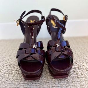 Yves Saint Laurent Classic Tribute 105 Patent Sandals